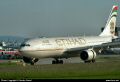 04 A330 Etihad Airways.jpg